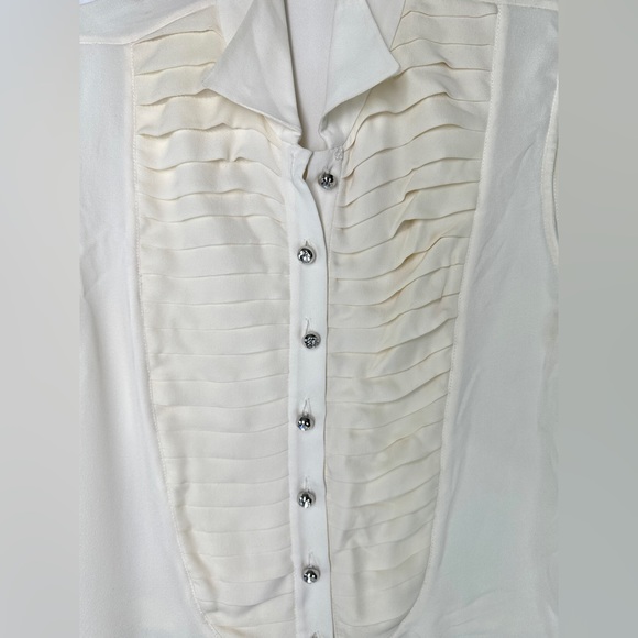 St John Women Size 10 Off White Silk Georgette Sleeveless Blouse Pleats - Picture 8 of 11